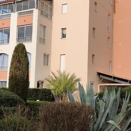 Apartment Plages A 190 M, Parking Prive, Belle Vue, Wifi. *