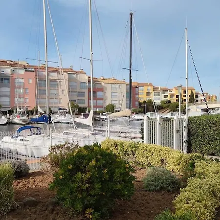 Plages A 190 M, Parking Prive, Belle Vue, Wifi. Apartment *