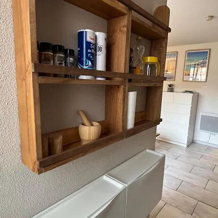 Apartment Plages A 190 M, Parking Prive, Belle Vue, Wifi. Agde