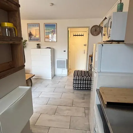 Apartment Plages A 190 M, Parking Prive, Belle Vue, Wifi. *