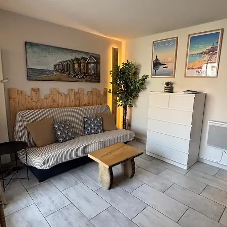 Plages A 190 M, Parking Prive, Belle Vue, Wifi. *