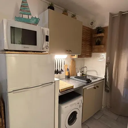 Plages A 190 M, Parking Prive, Belle Vue, Wifi. Agde