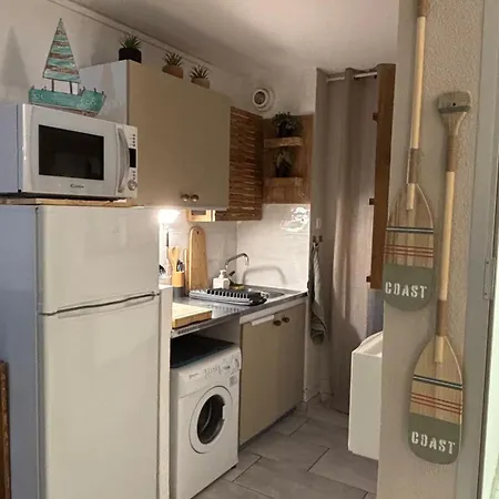 Plages A 190 M, Parking Prive, Belle Vue, Wifi.